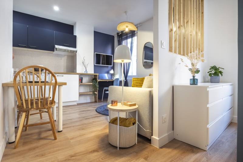 Transformation d'un studio de 26m² en T1 Bis pour mise en location courte durée à Toulouse quartier Saint-Aubin