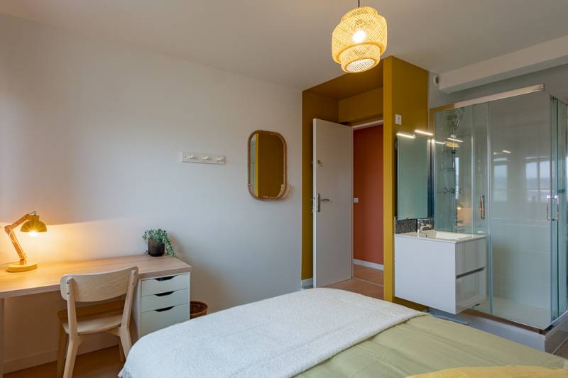 Chambre existante rénovée - photo jérome salort